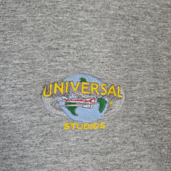 VTG Universal Studios Tshirt Embroidered Logo Mens Large Heavyweight Cotton 0811 - Picture 3 of 8